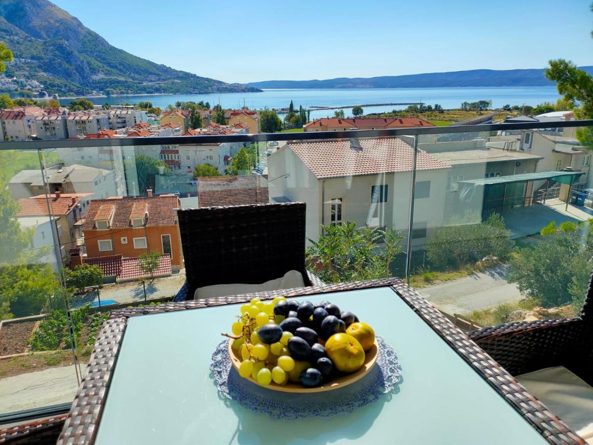 Apartments Elin Omiš Kültér fotó