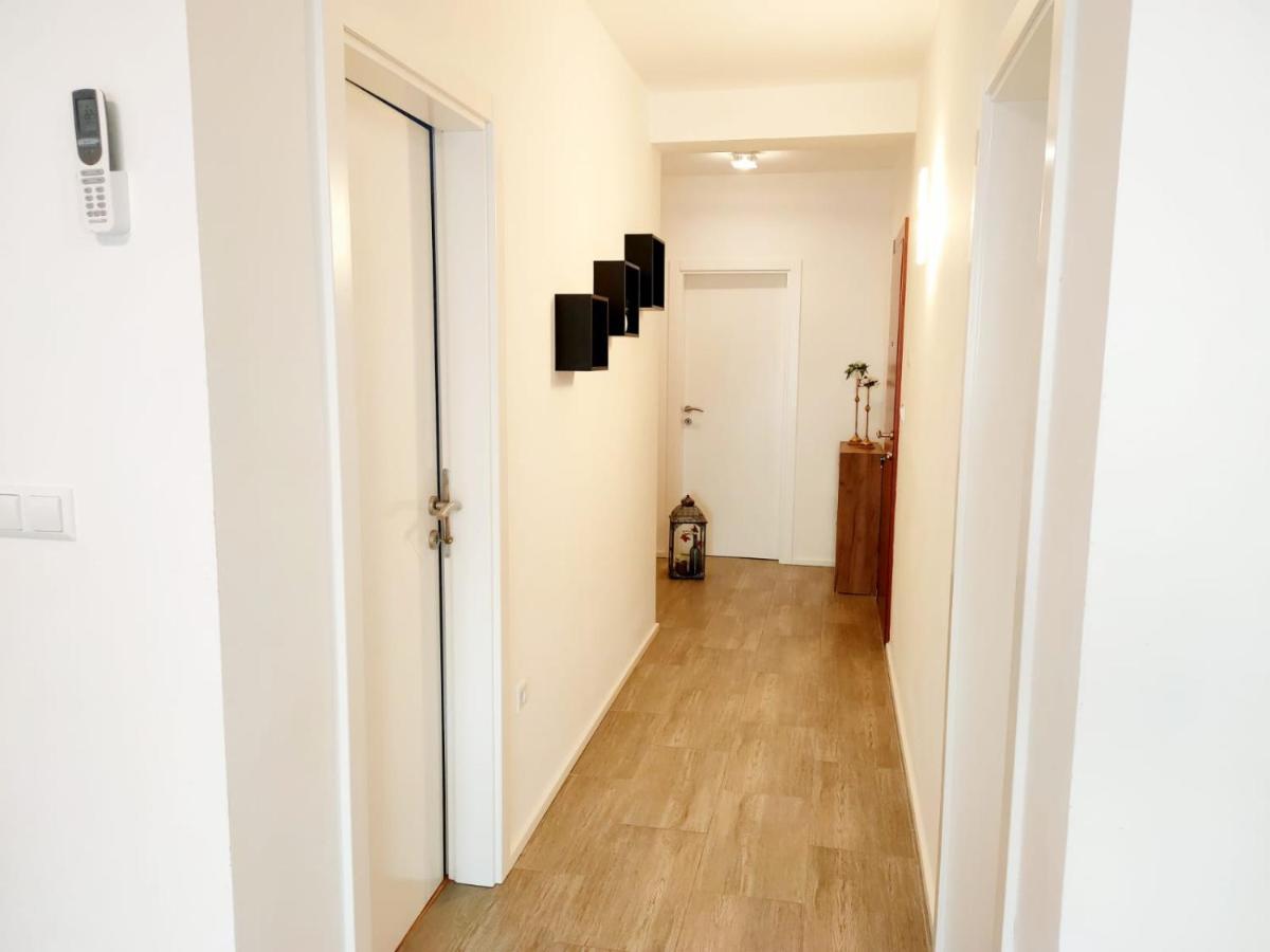 Apartments Elin Omiš Kültér fotó