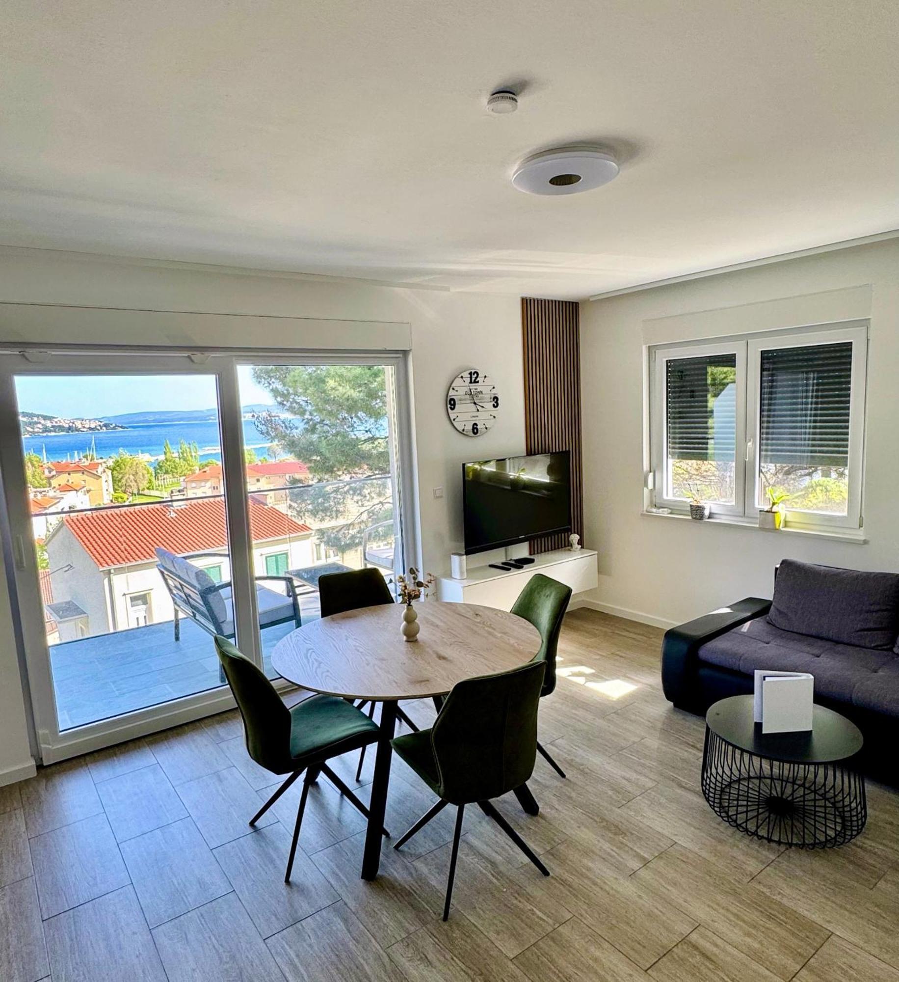 Apartments Elin Omiš Kültér fotó