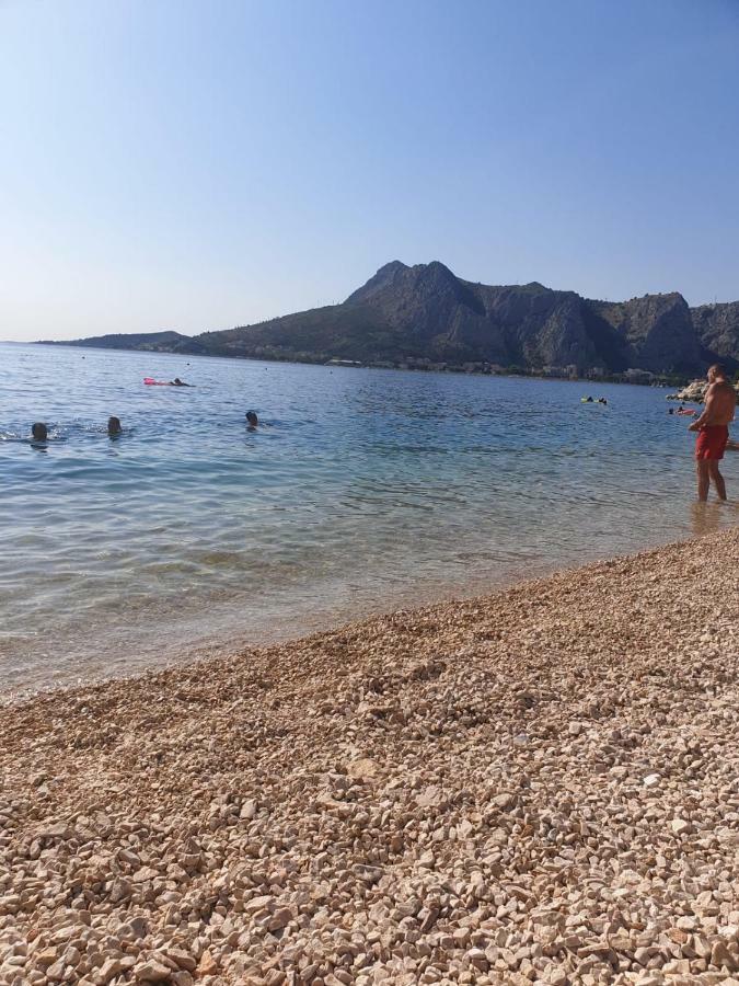 Apartments Elin Omiš Kültér fotó